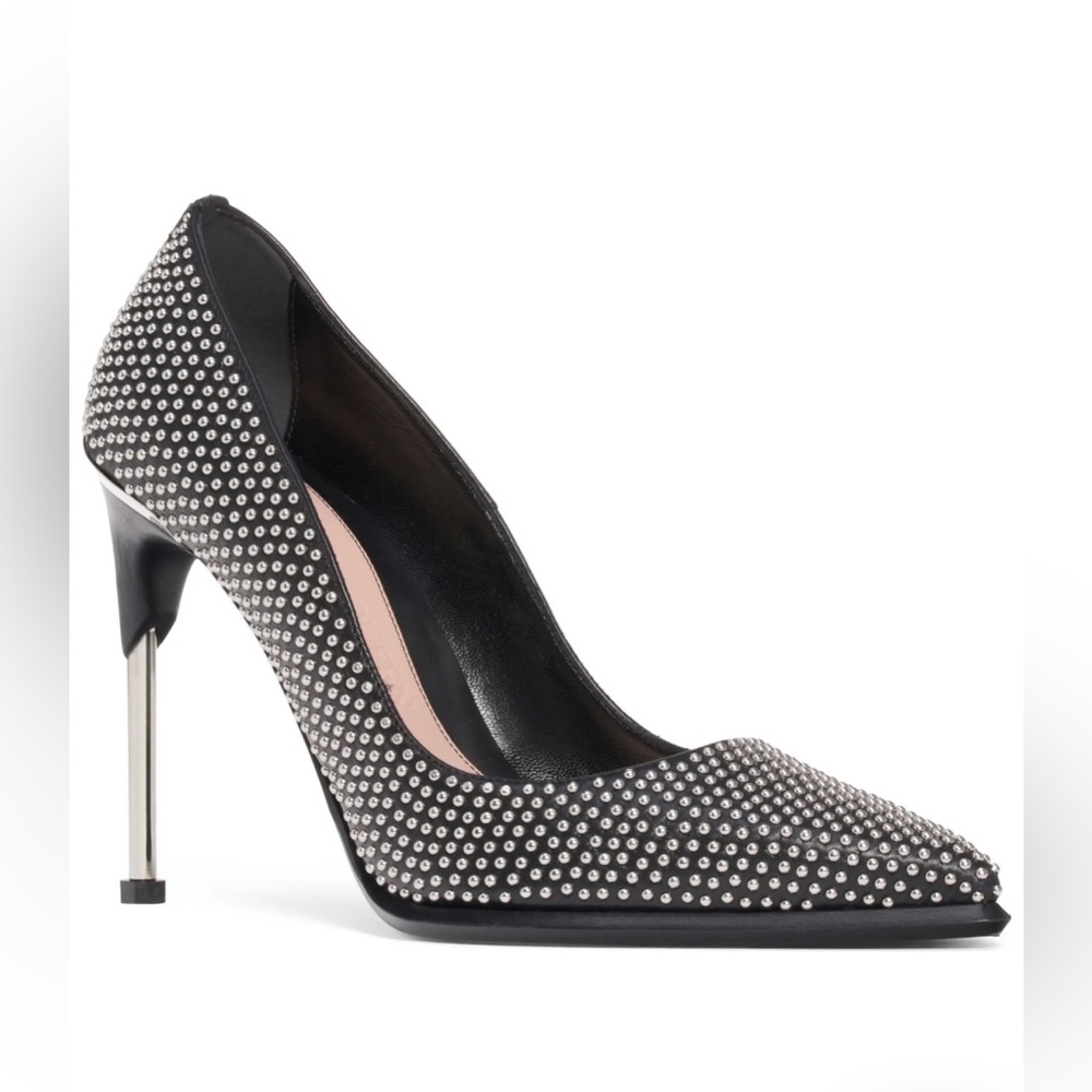 Alexander McQueen AUTHENTIC 39.5 Size 9.5 US Black Silver Studded Heels NWT